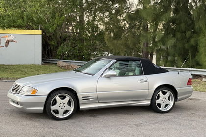 Mercedes 500SL silver 200381 