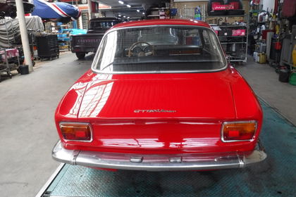 Alfa Romeo Bertone 1300 GT jr  restored 