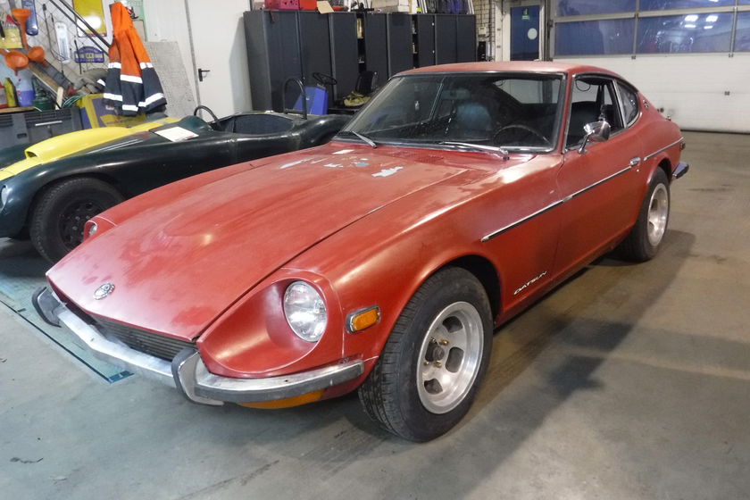 Datsun 240Z 71 red 30053