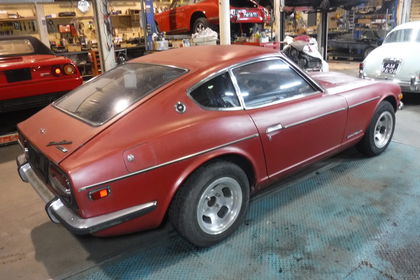 Datsun 240Z 71 red 30053 