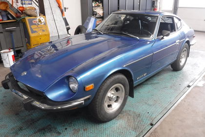 Datsun 260Z blue  