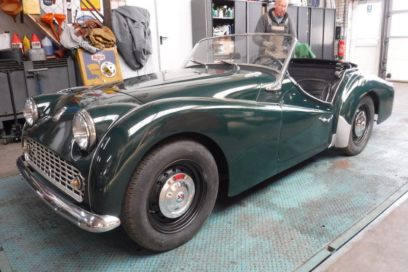 Triumph TR3A groen nr. 11928