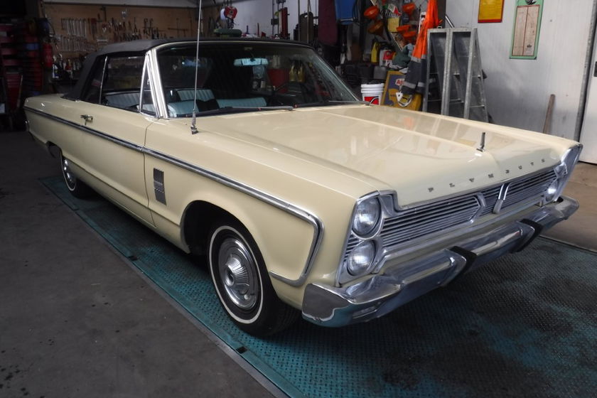 Plymouth Fury 3 convertible