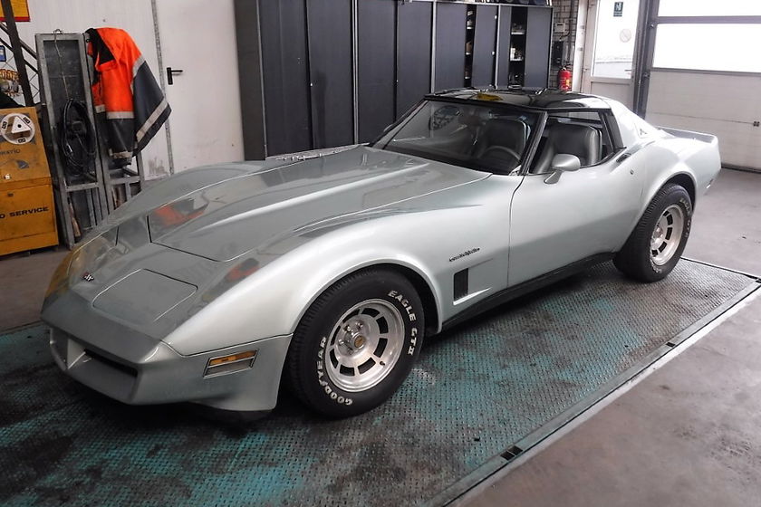 Chevrolet CORVETTE C3 TARGA