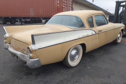 Studebaker Silver Hawk 