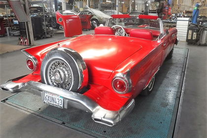 Ford Thunderbird 1957 no.4724 