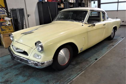 Studebaker Champion V8 