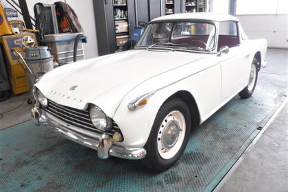 Triumph TR4A surrey  