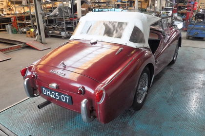 Triumph TR3A  - TS70037L 