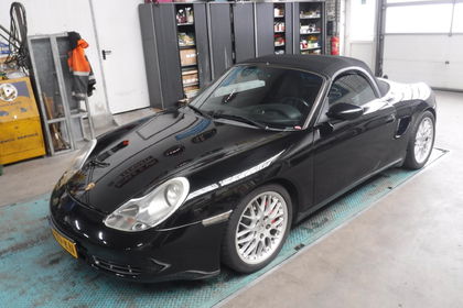 Porsche Boxster 986 black 