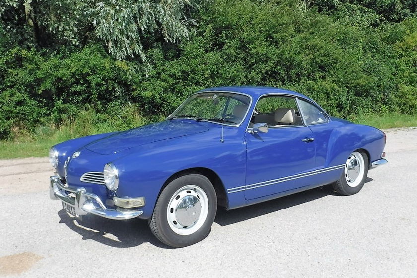 Volkswagen Karmann Ghia blue