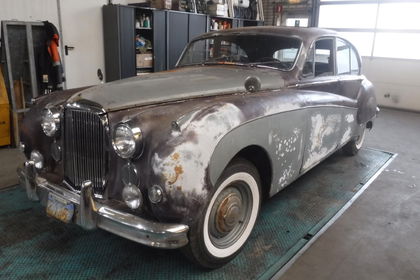 Jaguar MK8 to restore  