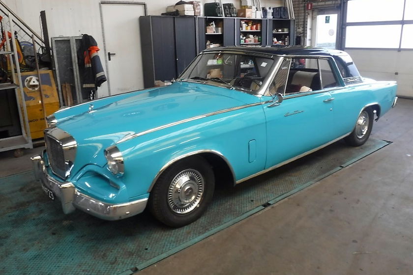 Studebaker Hawk GT Blue