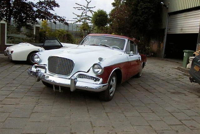 Studebaker Golden Hawk